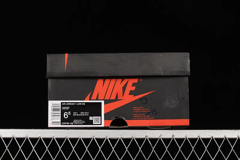 All categories Air Jordan Jordan series basketball shoes Air Jordan 1 Low Z version Air Jordan 1 Low "UNC" AJ1 Joe 1 blue and white low-top casual sneakers CZ0790-104